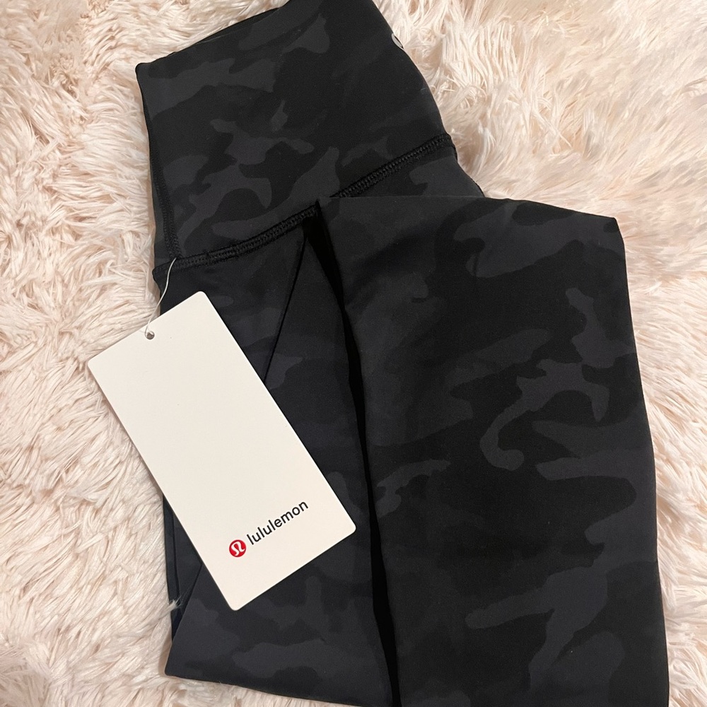 NWT - Lululemon Wunder Under HR Tight 25"*FLuo